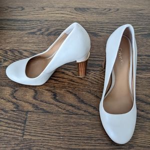 Calvin Klein nude pumps